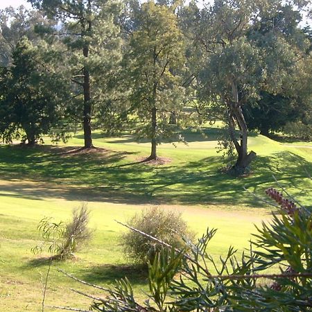Commercial Golf Resort Albury Luaran gambar