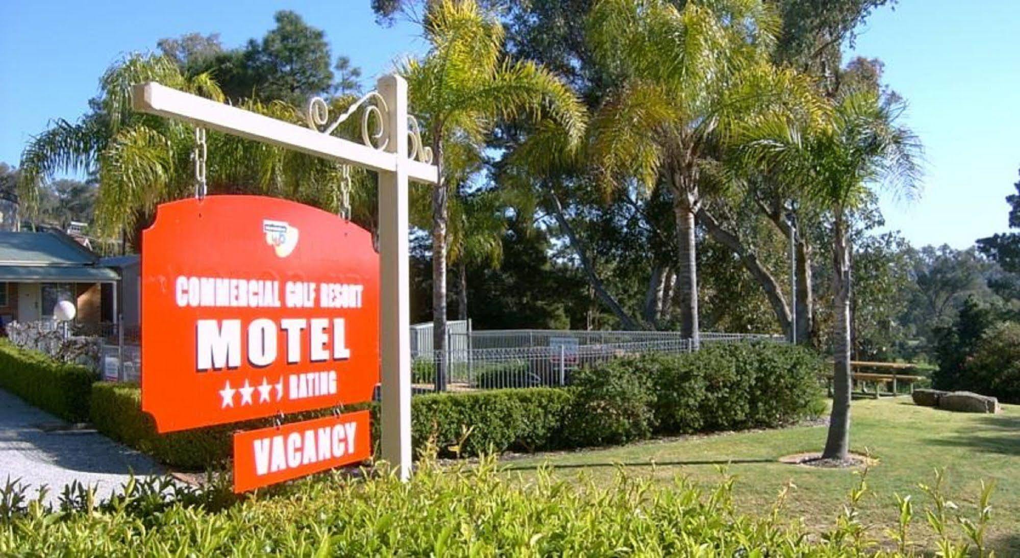 Commercial Golf Resort Albury Luaran gambar
